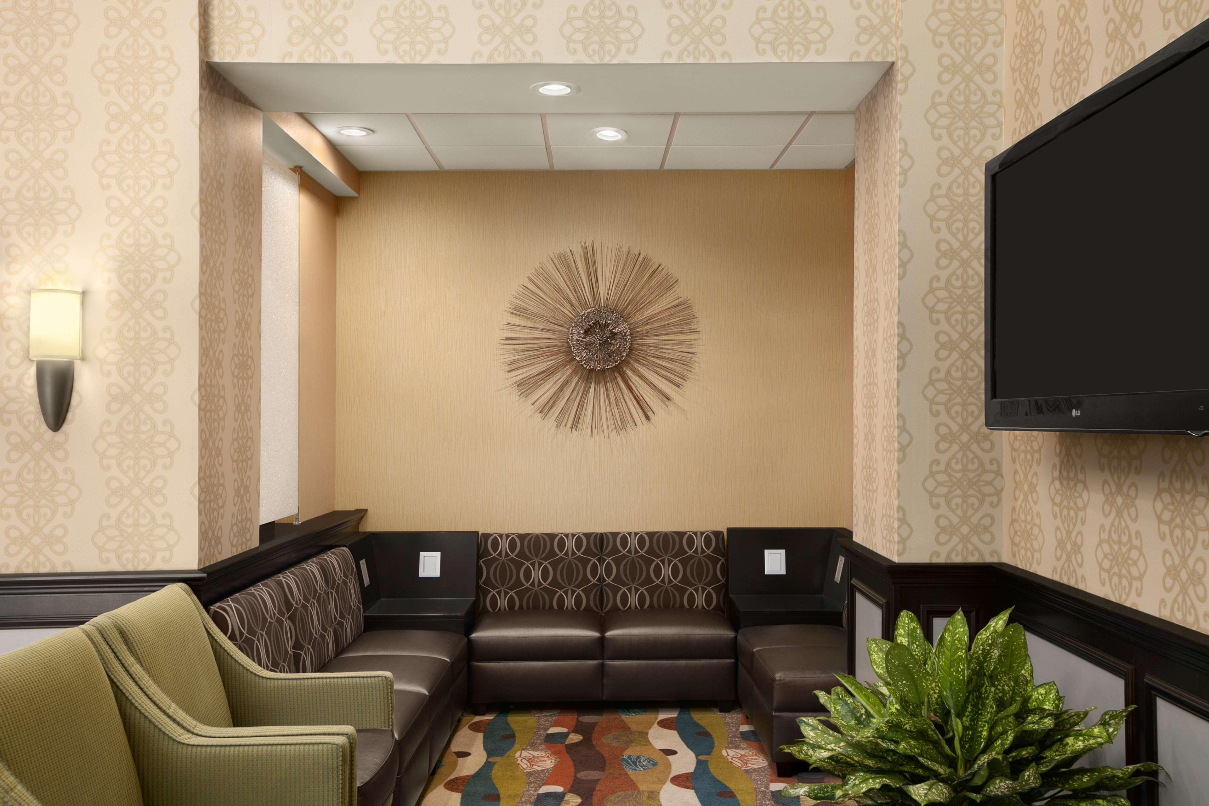 Days Inn By Wyndham Baltimore Inner Harbor Экстерьер фото