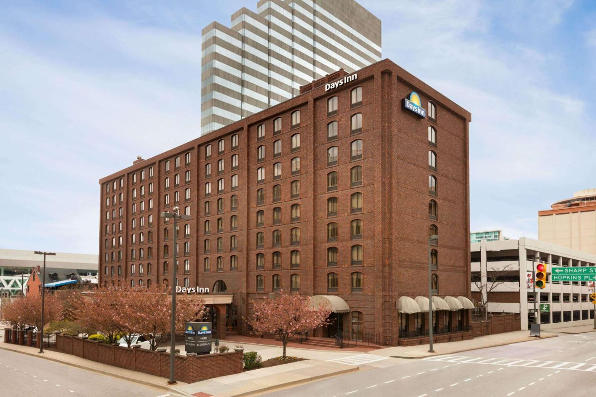 Days Inn By Wyndham Baltimore Inner Harbor Экстерьер фото