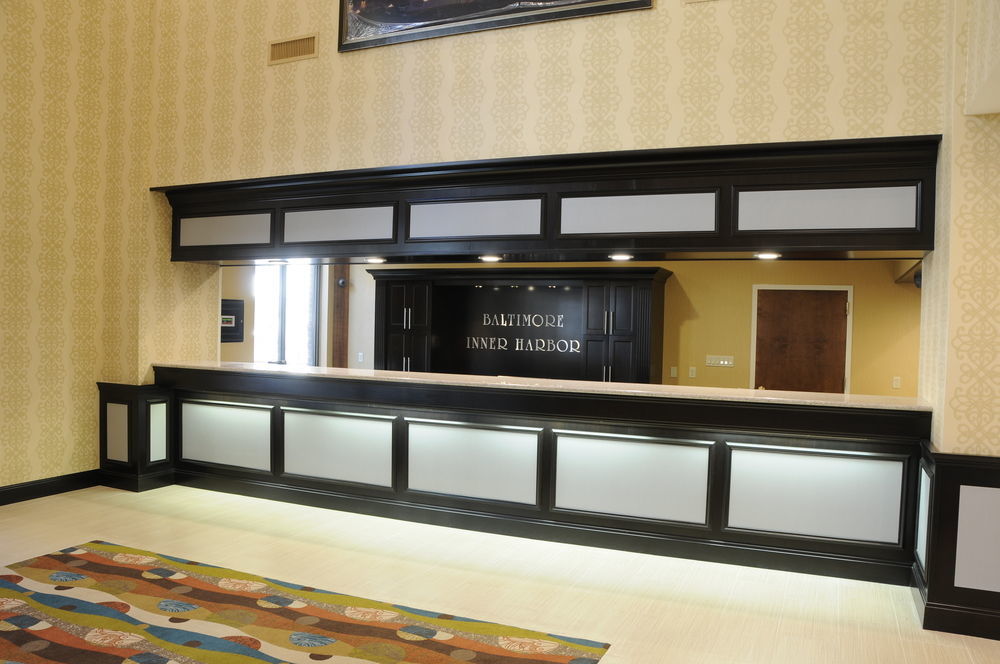 Days Inn By Wyndham Baltimore Inner Harbor Экстерьер фото